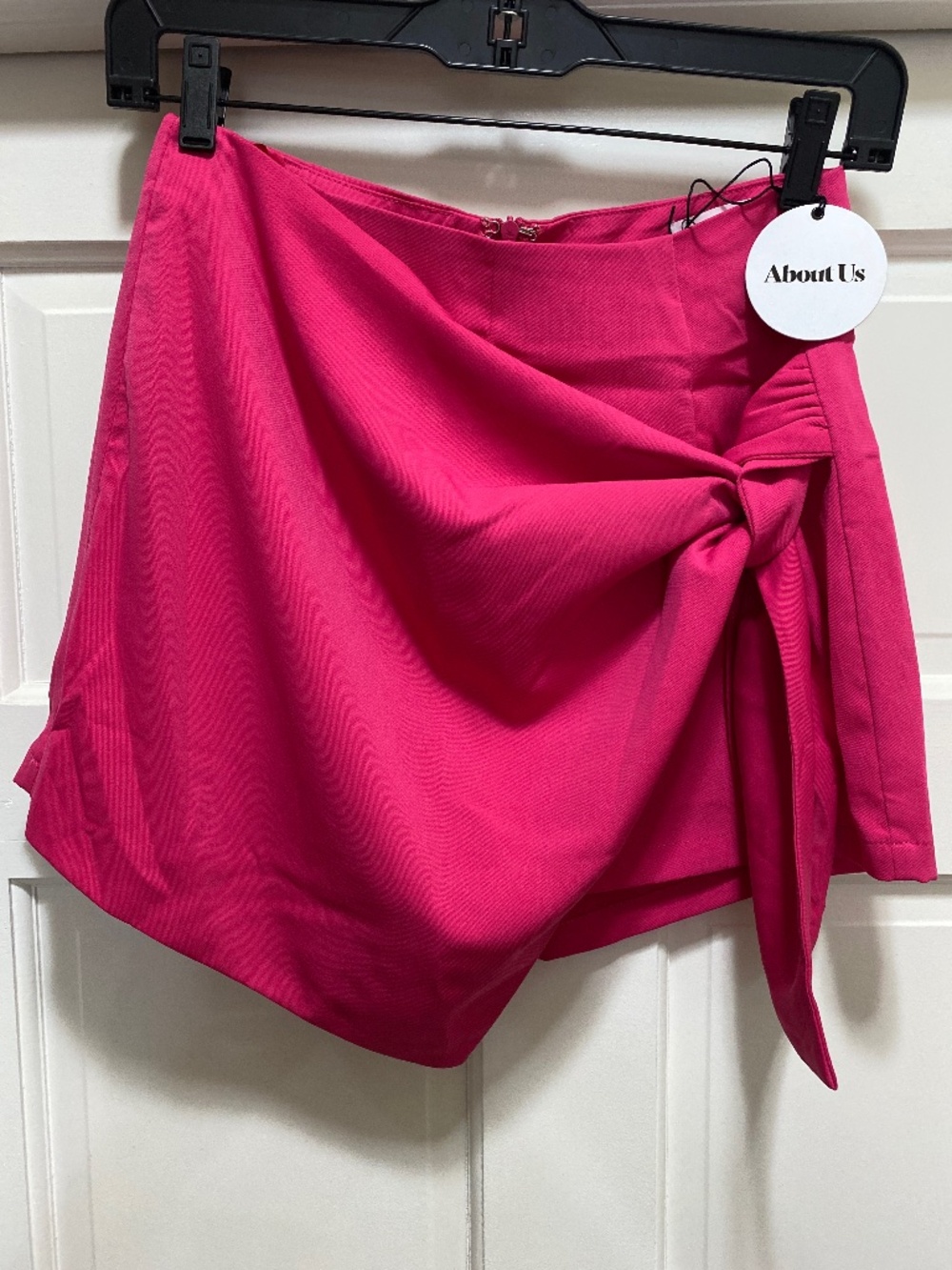 About Us size XS pink wrap skort NEW